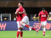 举重邀请赛焦点战：庐州雄狮队淘汰对手齐鲁雷豹队，外线火力全开。更衣室氛围正向的简单介绍