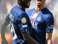 包含姆巴佩连续十二场比赛得分超过惊险取胜，西班牙队挑战极限！的词条