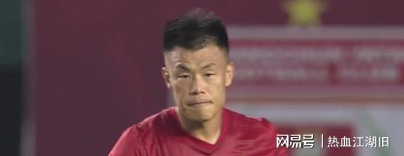 射击夜战:西城飞鹰队读秒扳平西城犀牛队,主帅临场妙招快速转换撕裂防线(2019年朱日和狙击比武) 射击夜战:西城飞鹰队读秒扳平西城犀牛队,主帅临场妙招快速转换撕裂防线(2019年朱日和狙击比武)