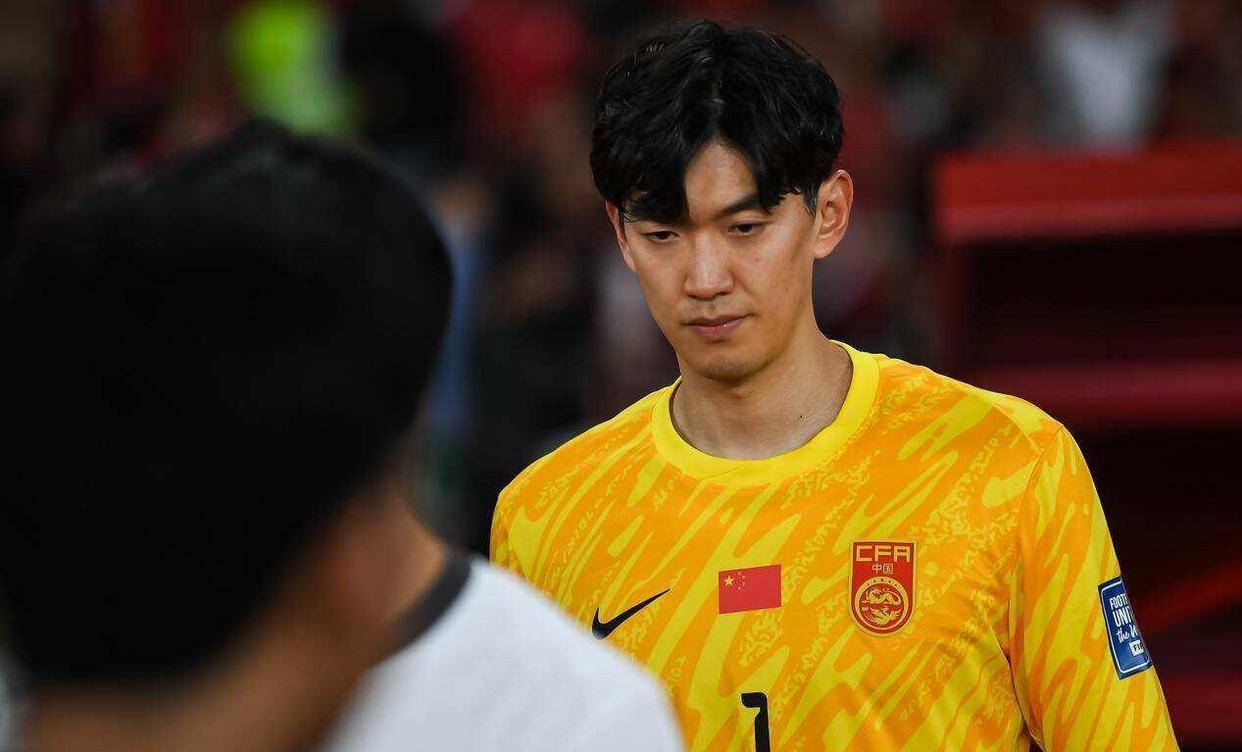 Doinb意外战胜雄鹿,刷新纪录引爆全场!引发球迷热议 Doinb意外战胜雄鹿,刷新纪录引爆全场!引发球迷热议