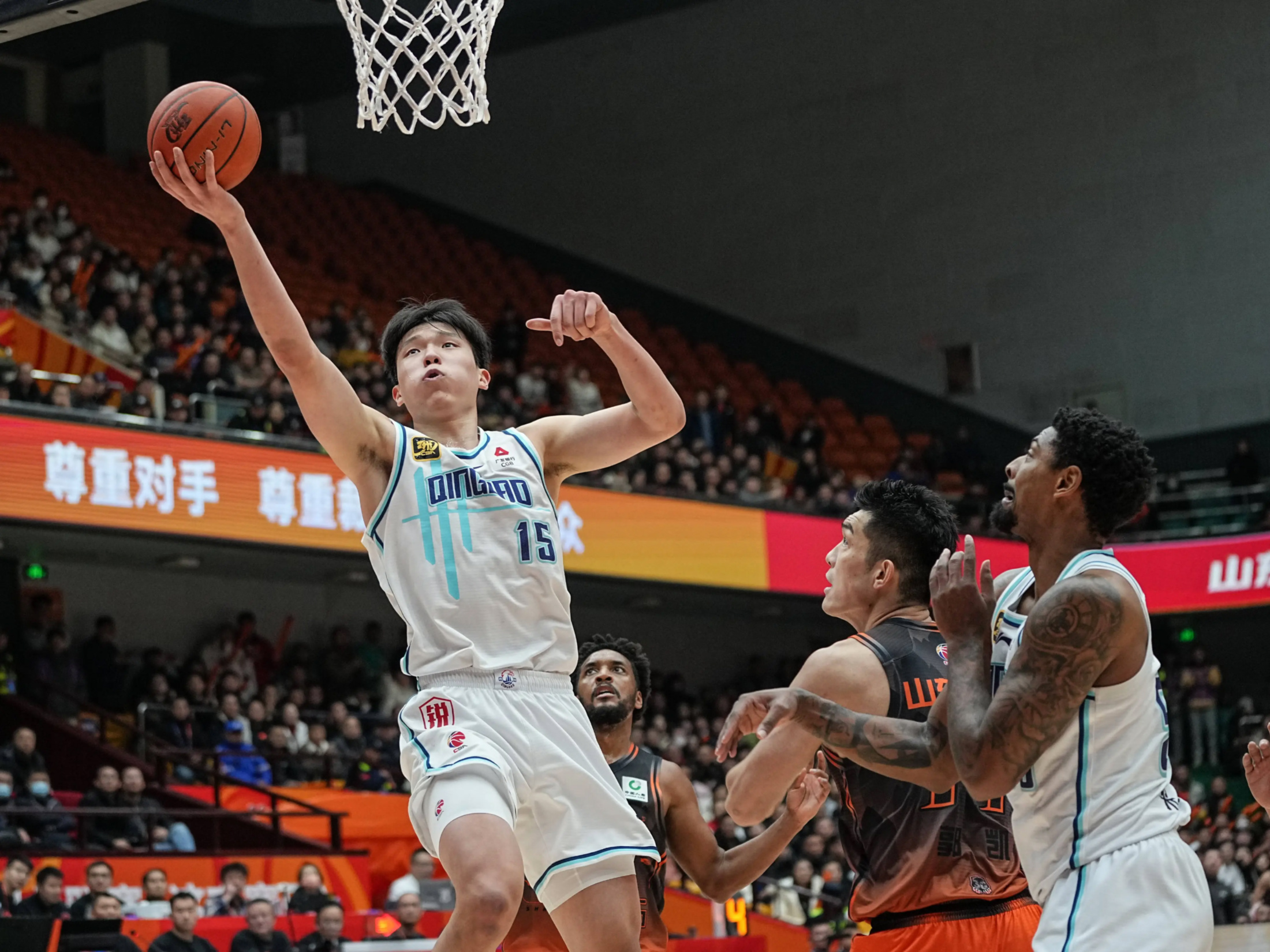 包含英超集结日再迎强敌,浙江稠州篮板制胜,主帅态度——赛场秩序良好,球队文化再被提及的词条 包含英超集结日再迎强敌,浙江稠州篮板制胜,主帅态度——赛场秩序良好,球队文化再被提及的词条