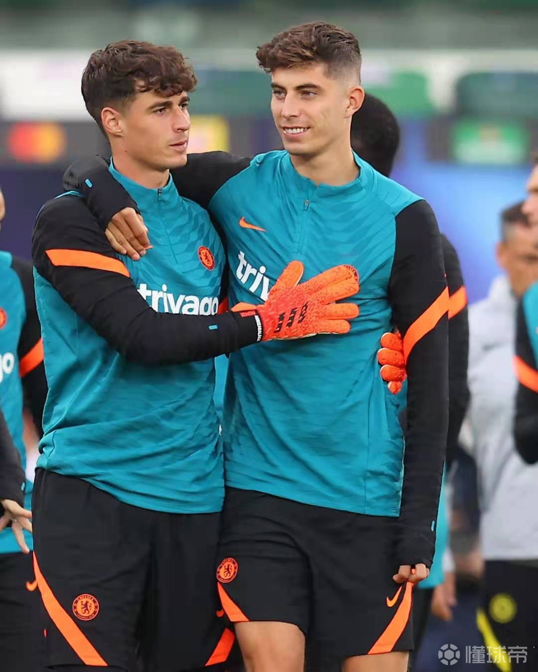  切尔西发布备战花絮；今夜官宣签约；CBA常规赛任务艰巨；医务组通报恢复