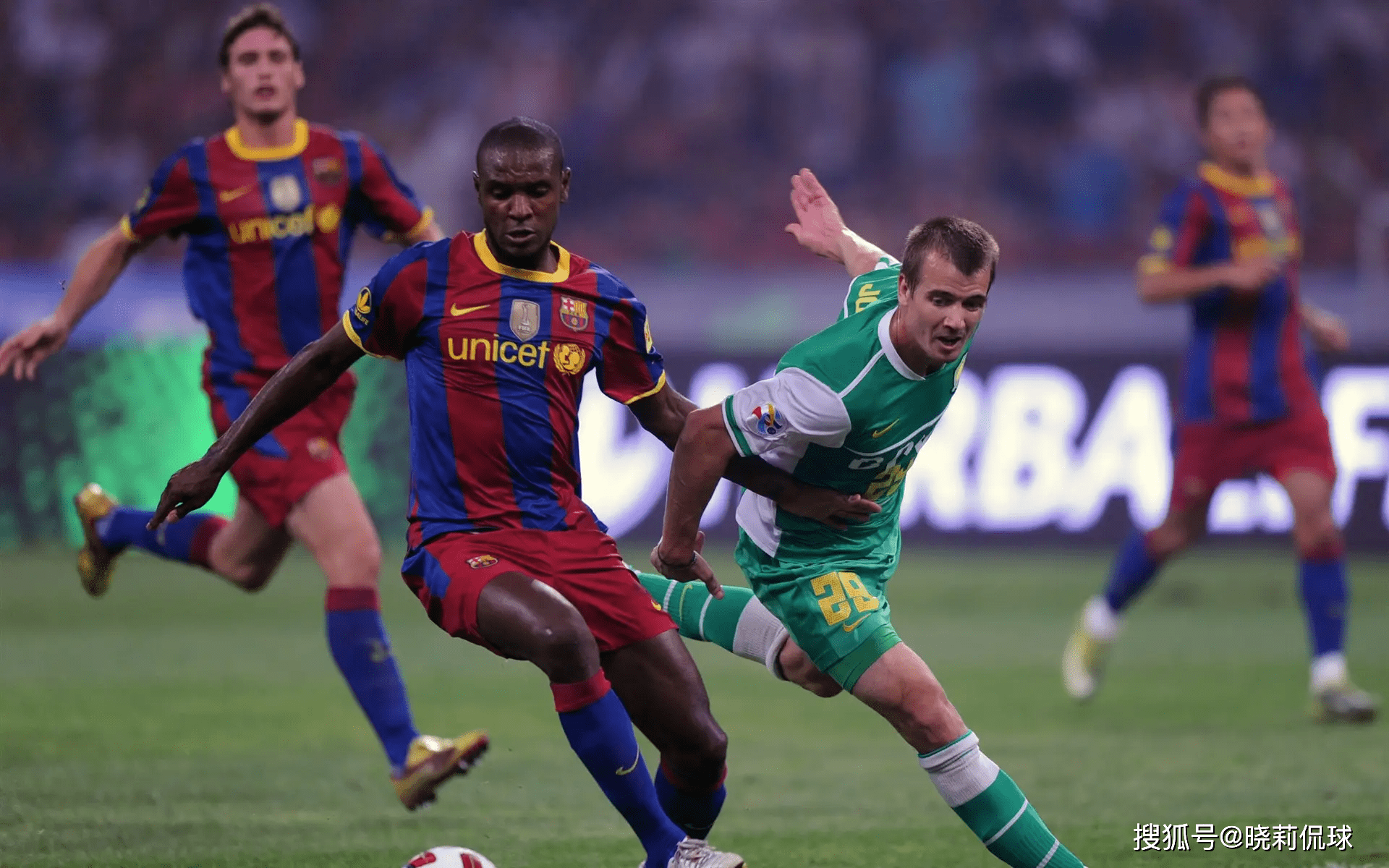  荷甲前进之鹰vs阿贾克斯比分预测 