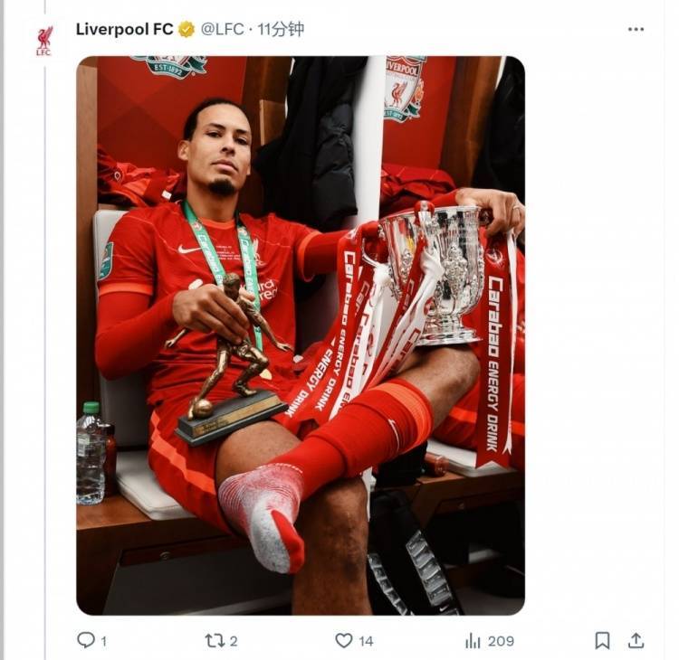 利物浦迎欧超杯关键赛，关键时刻篮板制胜，气氛紧张，赛程密集仍需轮换(利物浦对波尔图进几个)