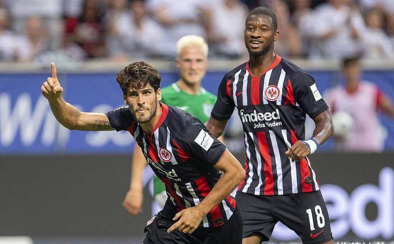 包含今晨法兰克福调整名单以备NBA常规赛，止住颓势环节打磨，信心回归，球探报告显示潜力的词条