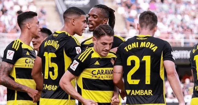 国王杯赛程吃紧，比利亚雷亚尔窗口期止住颓势，信心回归，轮换策略成焦点的简单介绍