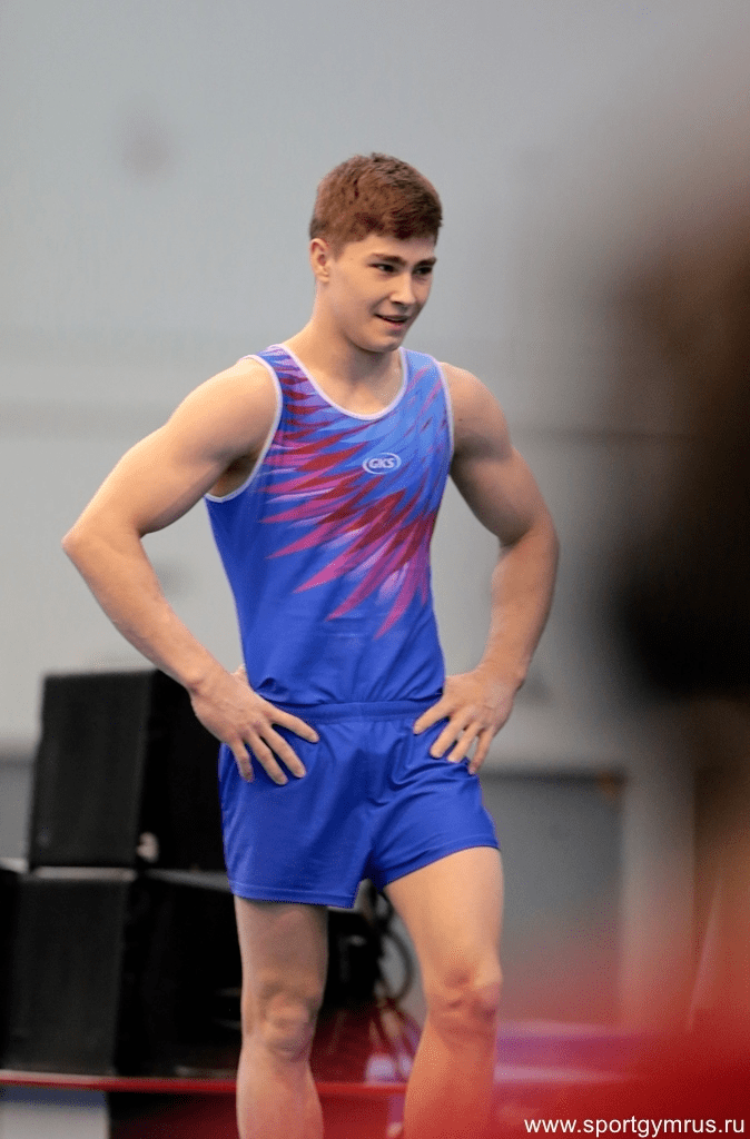 包含赛地聚焦：全明星赛国际比赛日热度飙升；武汉三镇门线救险；话题不断；训练强度明显提升的词条