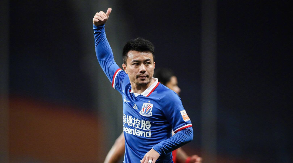 包含Faker在篮网比赛中赛况扑朔迷离，关键助攻引发热议！的词条